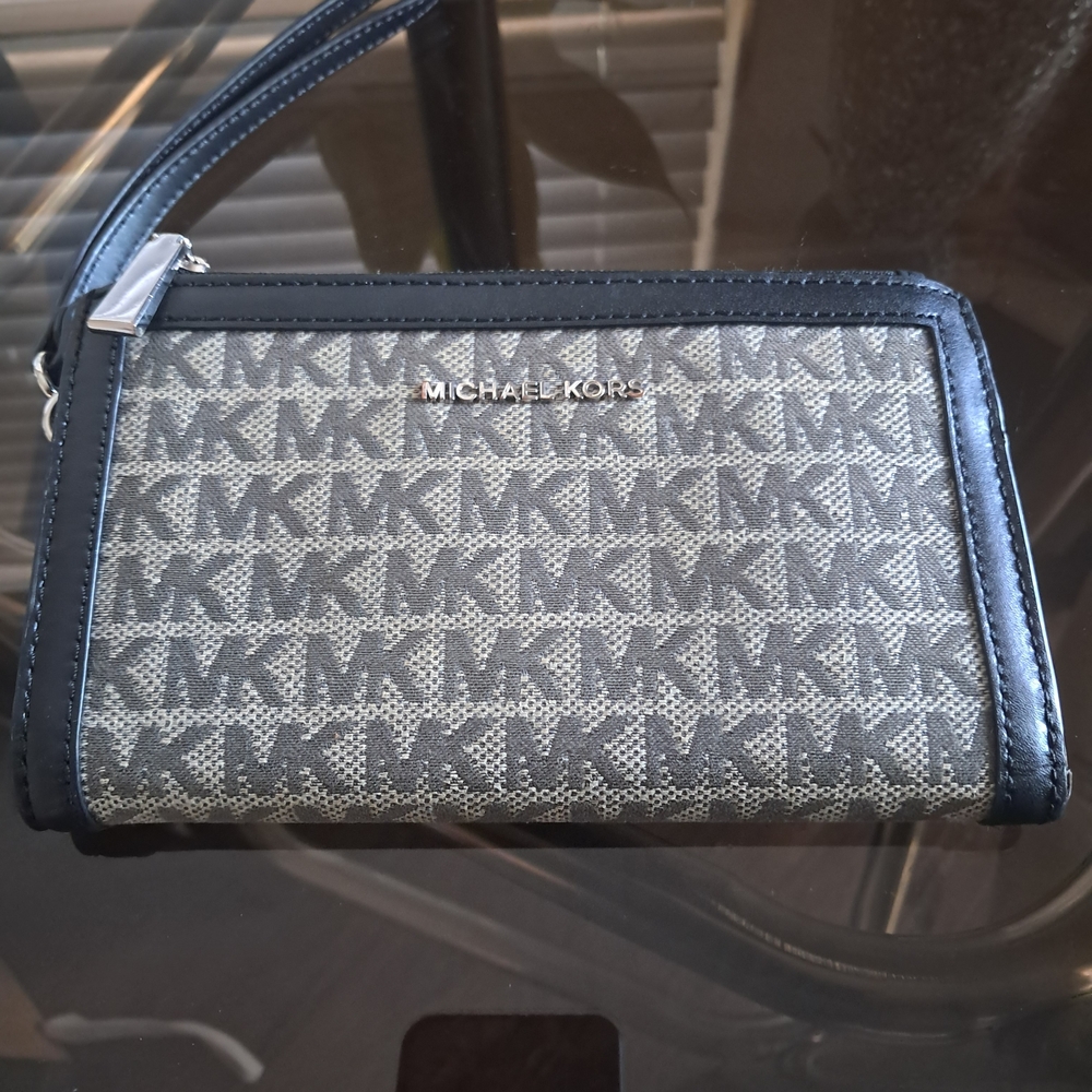 Michael Kors Black and Gray Logo Wristlet Wallet